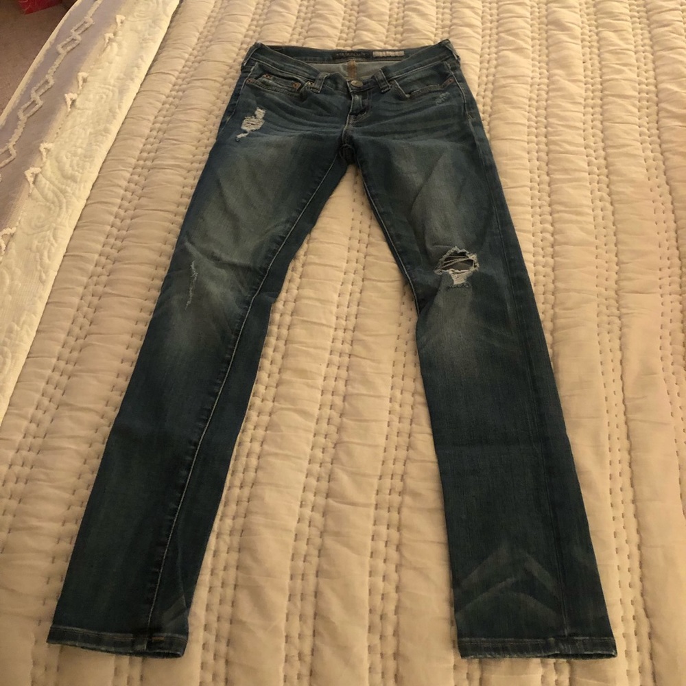 Aeropostale Ripped Skinny Jeans Women’s Size 0 Court/Short